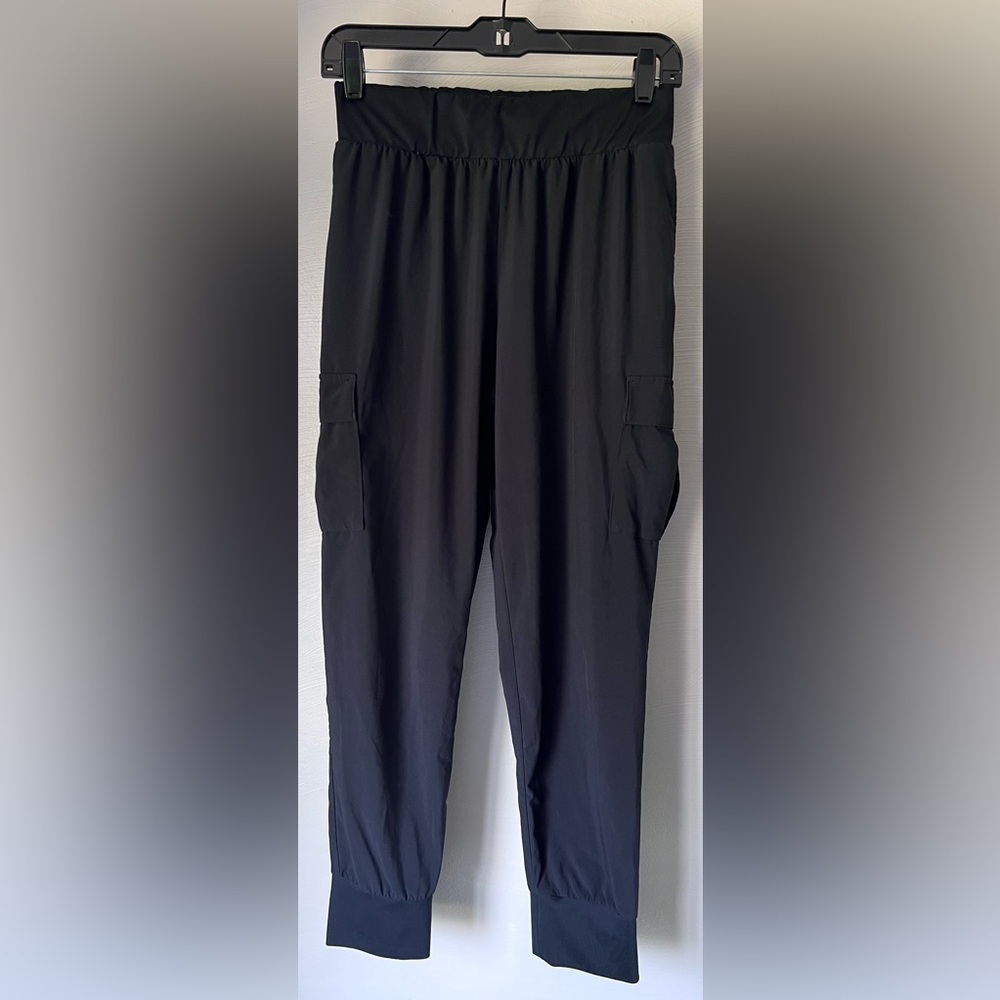 Z by Zella Size Small lightweight jogger pants Black